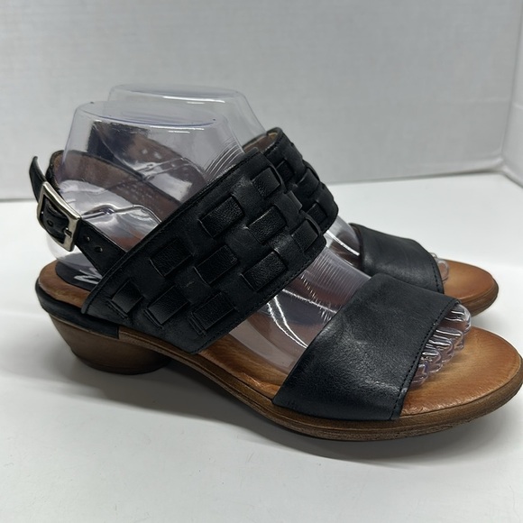 Miz Mooz Constance Sandals Shoes Open Toe Ankle Strap Braided Leather Black US 7 - Picture 3 of 9